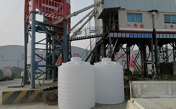 静宁立式运输桶交付案例｜全新PE材质 · 多行业适配 · 批量稳定供应